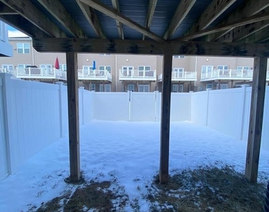 105 Chamomile Court - Photo Thumbnail 25