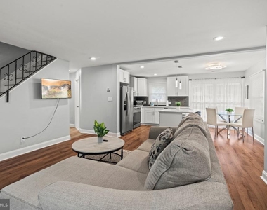 124 Pennypacker Drive - Photo Thumbnail 10