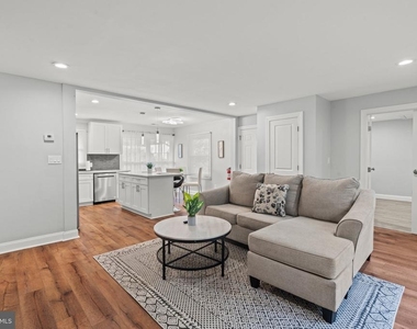 124 Pennypacker Drive - Photo Thumbnail 9