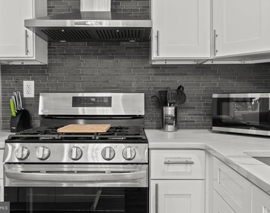 124 Pennypacker Drive - Photo Thumbnail 13