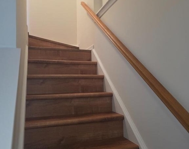 9638 Glendower Court - Photo Thumbnail 8