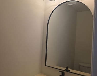 9638 Glendower Court - Photo Thumbnail 6