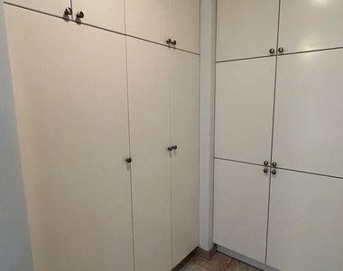 429 N Sw - Photo Thumbnail 6
