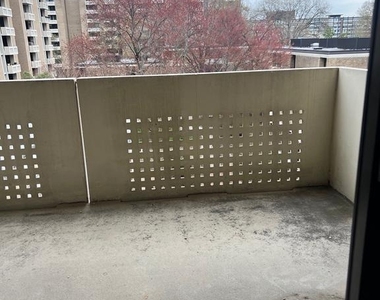 429 N Sw - Photo Thumbnail 12