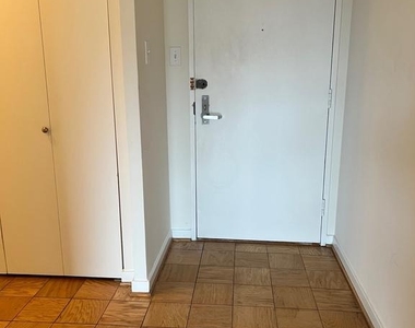 429 N Sw - Photo Thumbnail 13