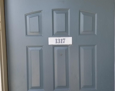 2450 Wickersham Ln - Photo Thumbnail 14