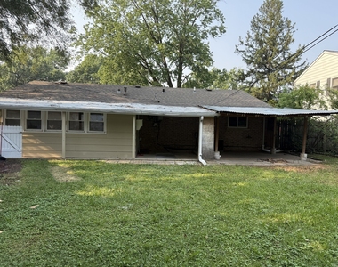 533 Redwood Road - Photo Thumbnail 1