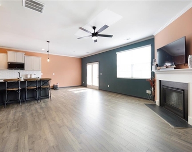 7571 Deerridge Way - Photo Thumbnail 11
