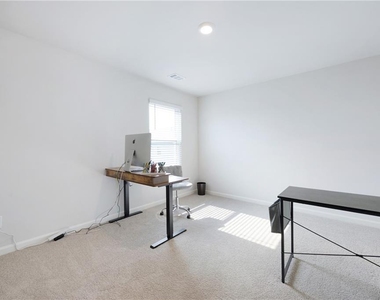 7571 Deerridge Way - Photo Thumbnail 20
