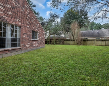 10 Treadwell Place - Photo Thumbnail 28