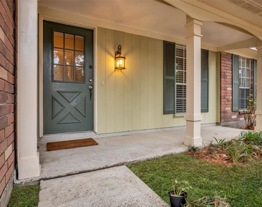 10 Treadwell Place - Photo Thumbnail 1