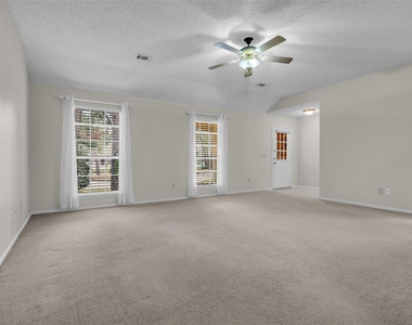 10 Treadwell Place - Photo Thumbnail 9