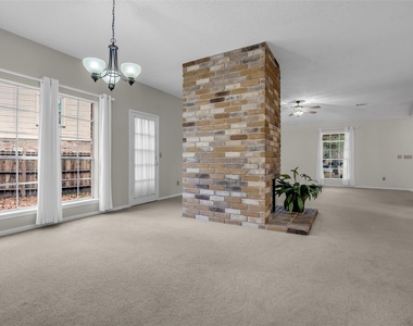 10 Treadwell Place - Photo Thumbnail 19