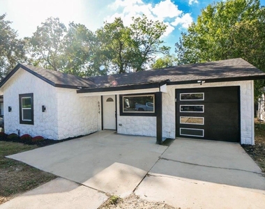 6834 Saint Augustine Street - Photo Thumbnail 20