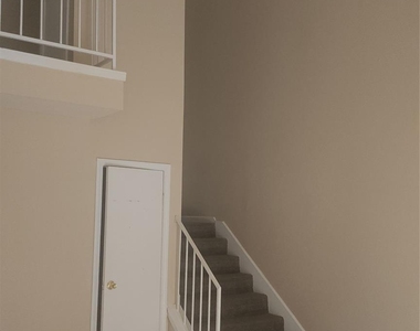 12223 Wild Pine Drive - Photo Thumbnail 7