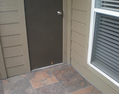 10047 Westpark Drive - Photo Thumbnail 17