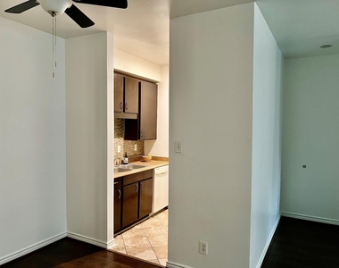 10047 Westpark Drive - Photo Thumbnail 8