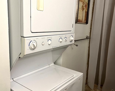 10047 Westpark Drive - Photo Thumbnail 18