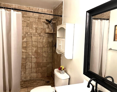 10047 Westpark Drive - Photo Thumbnail 21