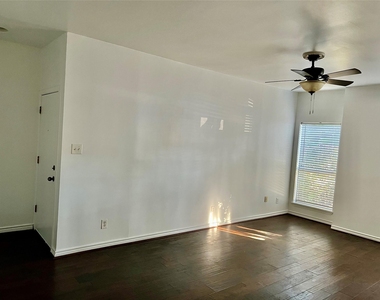 10047 Westpark Drive - Photo Thumbnail 5