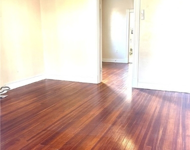 1209 Wallace Street - Photo Thumbnail 10