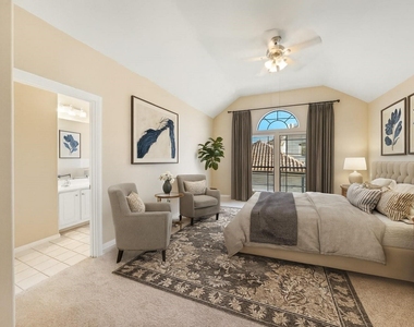 2406 Calumet Street - Photo Thumbnail 6