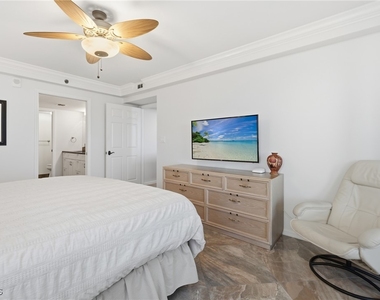 6585 Nicholas Boulevard - Photo Thumbnail 25