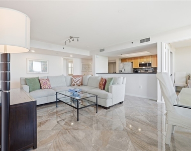 6585 Nicholas Boulevard - Photo Thumbnail 3