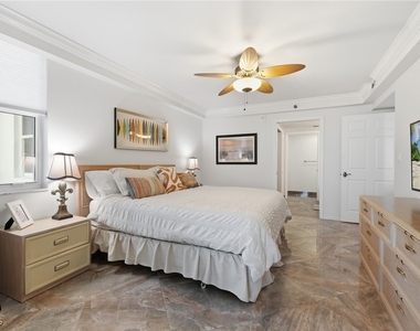 6585 Nicholas Boulevard - Photo Thumbnail 24