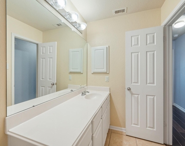 23454 Quarry Path Way - Photo Thumbnail 13