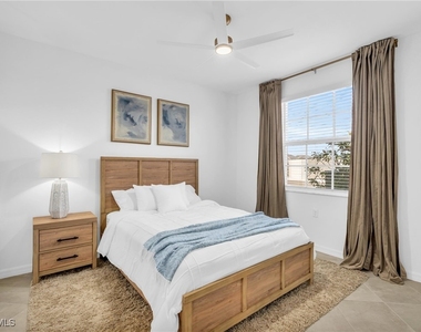 5583 Double Eagle Circle - Photo Thumbnail 16