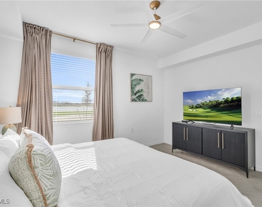 5583 Double Eagle Circle - Photo Thumbnail 13