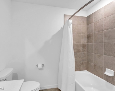 5583 Double Eagle Circle - Photo Thumbnail 19
