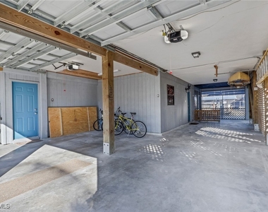 1282 Belaire Court W - Photo Thumbnail 34