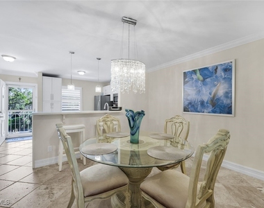 4200 Belair Lane - Photo Thumbnail 8