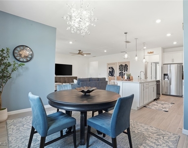 1657 Serena Avenue - Photo Thumbnail 13