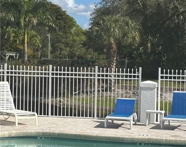 1270 Shady Rest Lane - Photo Thumbnail 23