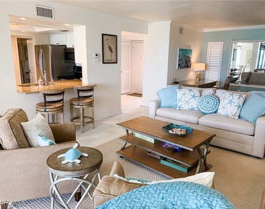 10475 Gulf Shore Drive - Photo Thumbnail 5