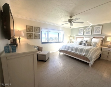 10475 Gulf Shore Drive - Photo Thumbnail 18