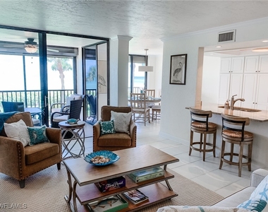 10475 Gulf Shore Drive - Photo Thumbnail 9