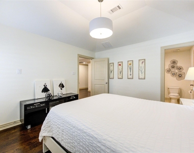 13606 Teal Bluff Lane - Photo Thumbnail 41