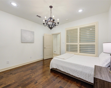 13606 Teal Bluff Lane - Photo Thumbnail 21