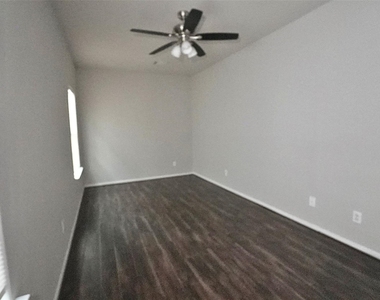 2523 Kirk Street - Photo Thumbnail 11