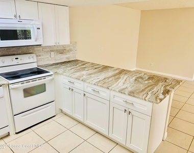1648 Sunny Brook Lane Ne - Photo Thumbnail 5
