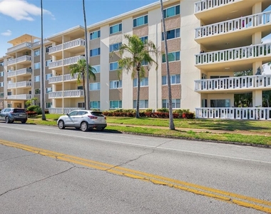 1200 N Shore Drive Ne - Photo Thumbnail 57