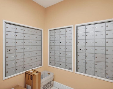 1200 N Shore Drive Ne - Photo Thumbnail 40