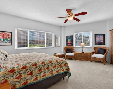 1200 N Shore Drive Ne - Photo Thumbnail 16