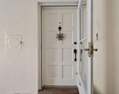 1200 N Shore Drive Ne - Photo Thumbnail 1