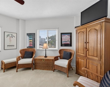 1200 N Shore Drive Ne - Photo Thumbnail 19