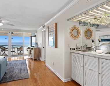 2900 Gulf Boulevard - Photo Thumbnail 13